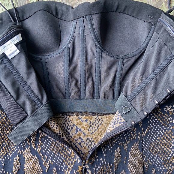 Diane Von Furstenberg Strapless Python Dress 4 - Picture 8 of 8